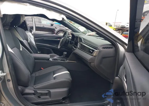 2025 Toyota Camry Se z USA, uszkodzony, nr VIN 4T1DAACK6SU524066